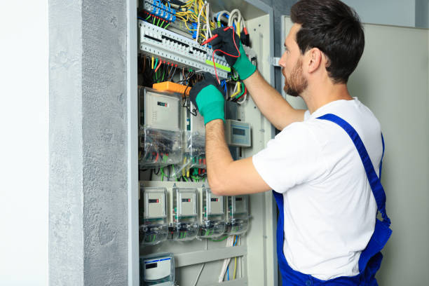 Best Circuit Breaker Repair  in Lake Ketchum, WA